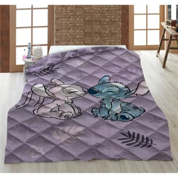   Disney Lilo és Stitch, A csillagkutya Love Story steppelt ágytakaró, paplan 140x200cm