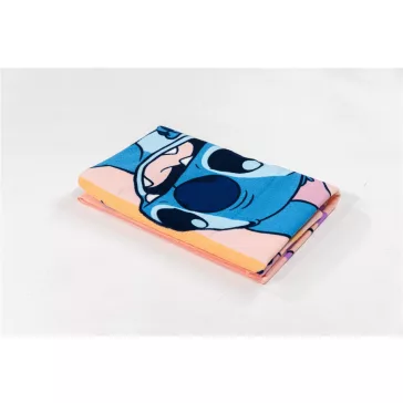   Disney Lilo és Stitch, A csillagkutya Sweet Surprise fürdőlepedő, strand törölköző 70x140cm (Fast Dry)