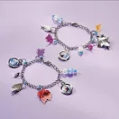 Disney Jégvarázs Sisters charm karkötő készítő szett Disney Jégvarázs Sisters charm karkötő készítő szett