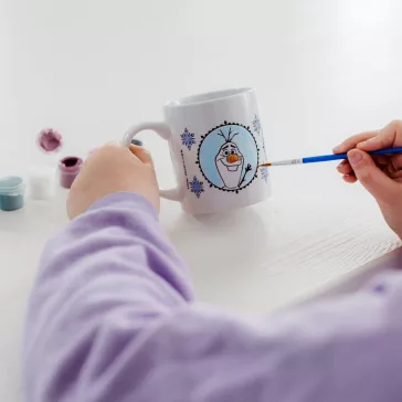   Disney Jégvarázs Destiny festhető porcelán bögre 235 ml Díszdobozban