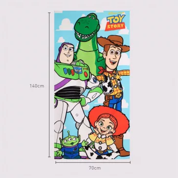   Disney Játékháború Crew fürdőlepedő, strand törölköző 70x140cm (Fast Dry)