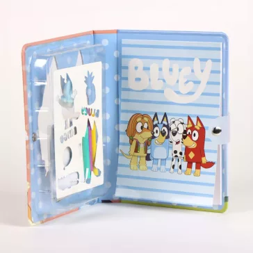 Bluey Let's Do színezhető füzet szett sablonnal