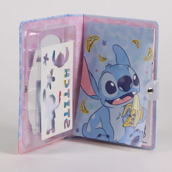 Disney Lilo és Stitch, A csillagkutya Banana színezhető füzet szett sablonnal