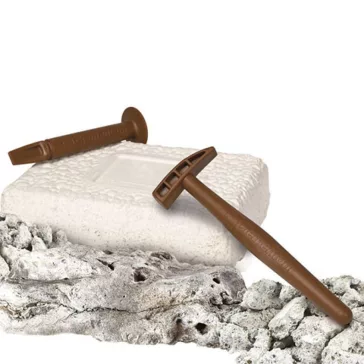   Világító piranha Archeo Fun régészeti készlet Clementoni