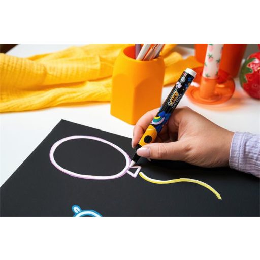 Dekormarker készlet, 1,5 - 2,3 mm, BIC "Paint marker", 8 különböző pasztell szín