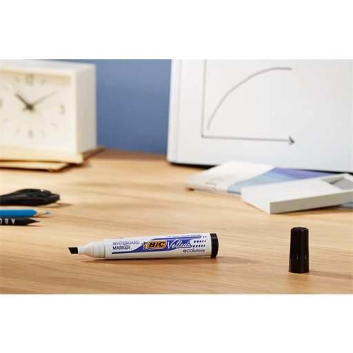 Flipchart- és táblamarker, 1,1-5,6 mm, vágott, BIC "Velleda ecolutions", fekete
