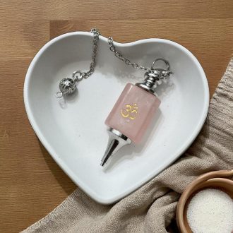 Rózsakvarc ásvány inga – Om jellel