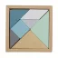 Tangram és tetris építőjáték (középen kék kocka)
