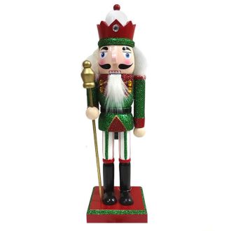   Diótörő (zöld színű ruhában sárga kő díszítéssel és fehér-piros kalappal)