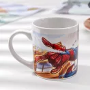 Pókember Streets porcelán bögre 235 ml (8 oz) Díszdobozban Pókember Streets porcelán bögre 235 ml (8 oz) Díszdobozban